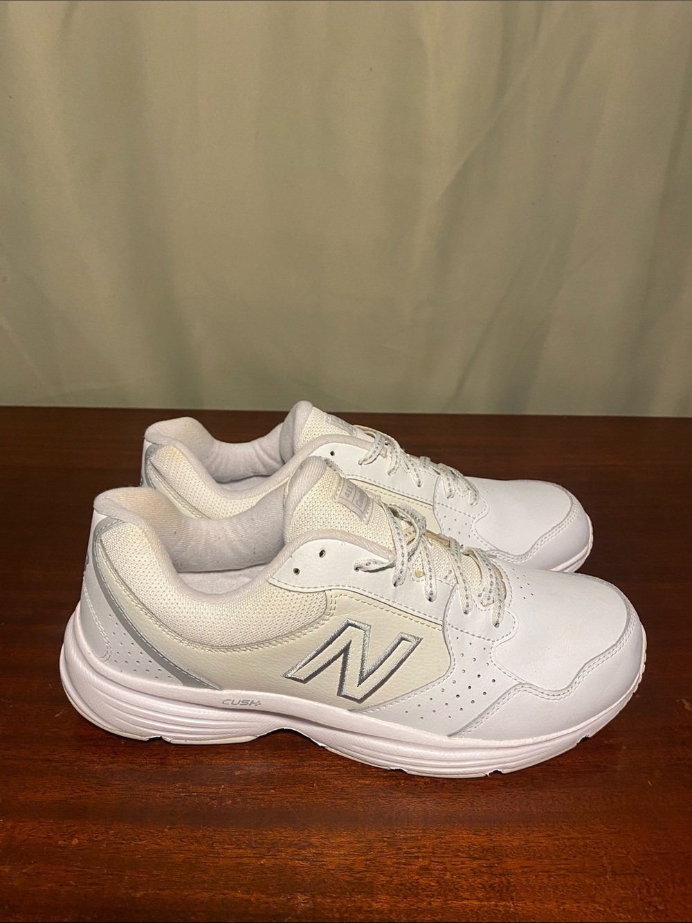 New Balance 411 V1 Everyday Walking Light Training Shoes White Grey  size 11